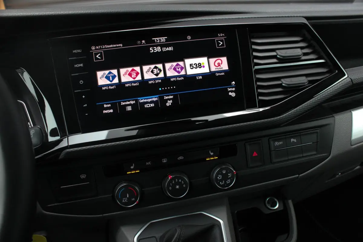 2.0 TDI L2H1 BULLI DUBBEL CABINE 150PK 2020 JB- EDIITON / ACTIVE DISPLAY / VERLAGINGSVEREN / APPLE CARPLAY