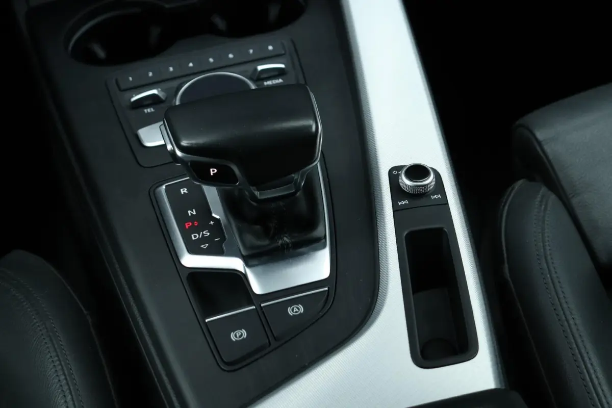 1.4 TFSI / 150PK / S-Line / Camera / Pano / Virtual Cockpit / Matrix LED / Trekhaak / 18"!