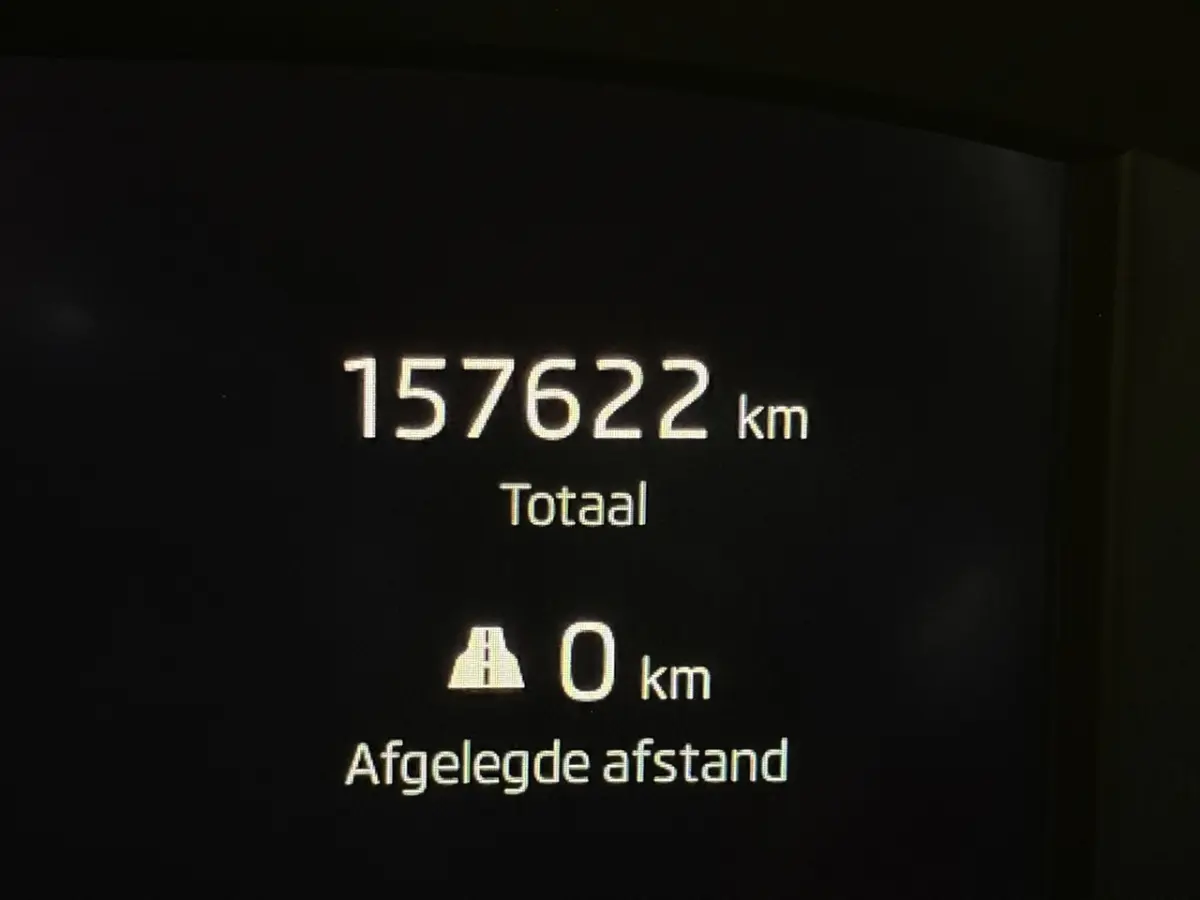 1.4 TSI RS iV PHEV Business panodak | stoelverw | navigatie |