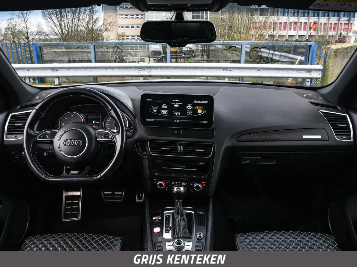 SQ5 3.0 TDI SQ5 Plus quattro 341 PK Grijs Kenteken Panoramadak B&O Leder Standkachel 22" excl. BTW