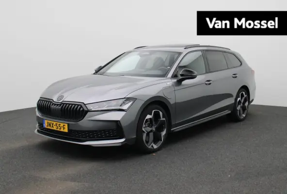 1.5 TSI PHEV Sportline Business 204 PK| Panoramadak | Trekhaak | 19 Inch Velgen | Canton Audio | Navigatie