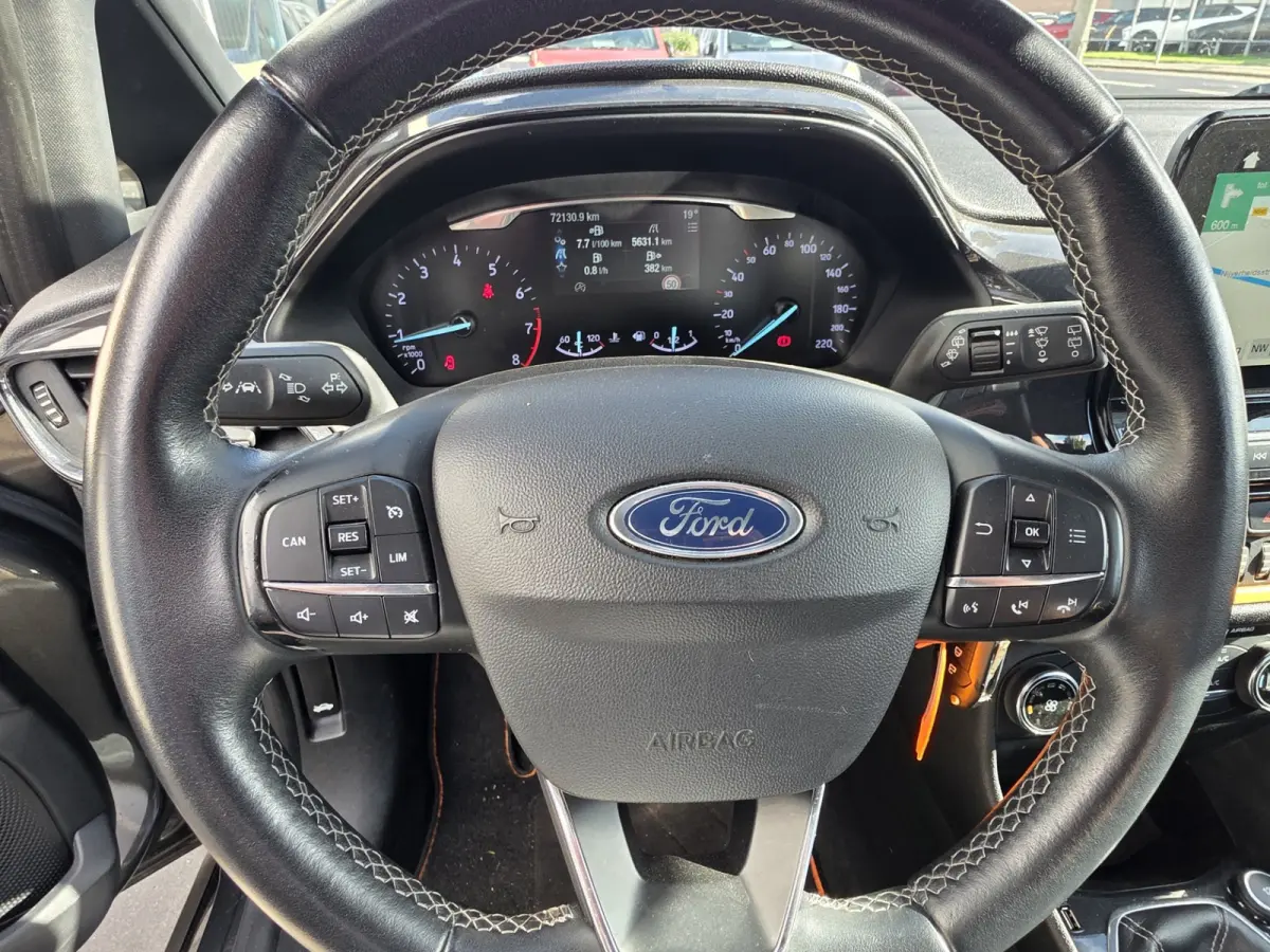 1.0 EcoBoost Active X – CarPlay – Trekhaak – LED – Navigatie