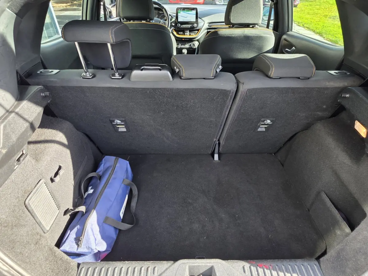1.0 EcoBoost Active X – CarPlay – Trekhaak – LED – Navigatie