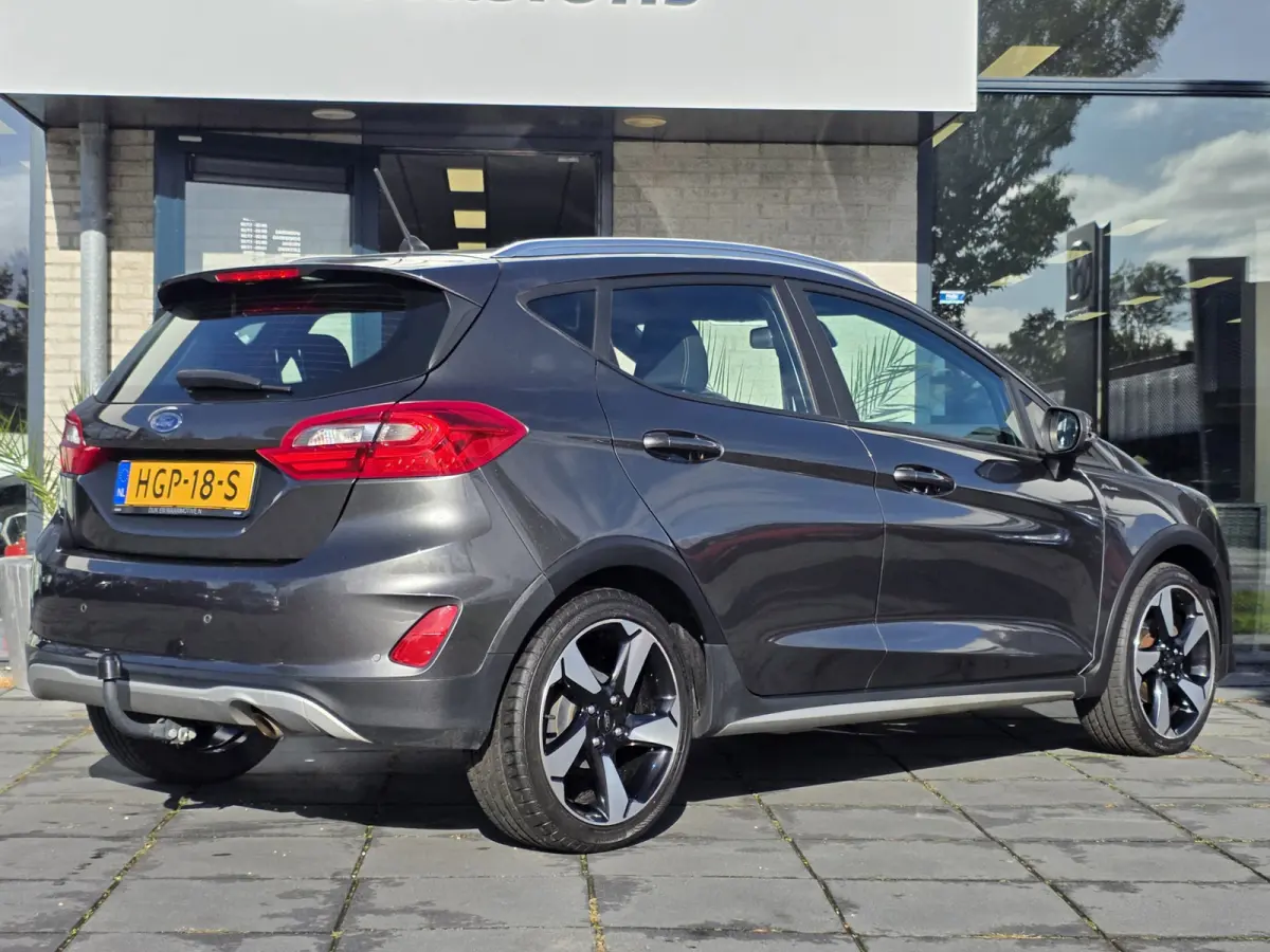 1.0 EcoBoost Active X – CarPlay – Trekhaak – LED – Navigatie