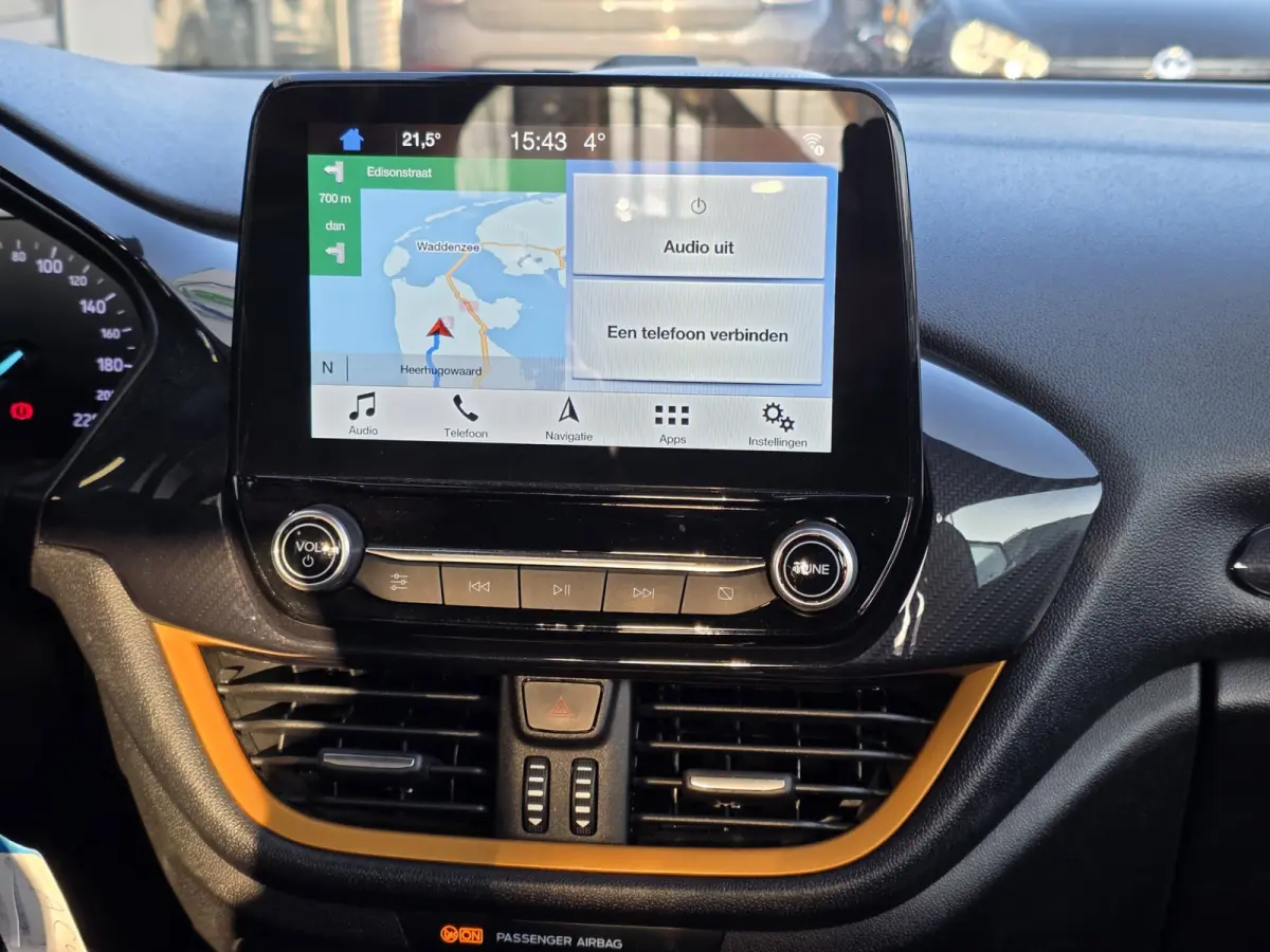 1.0 EcoBoost Active X – CarPlay – Trekhaak – LED – Navigatie