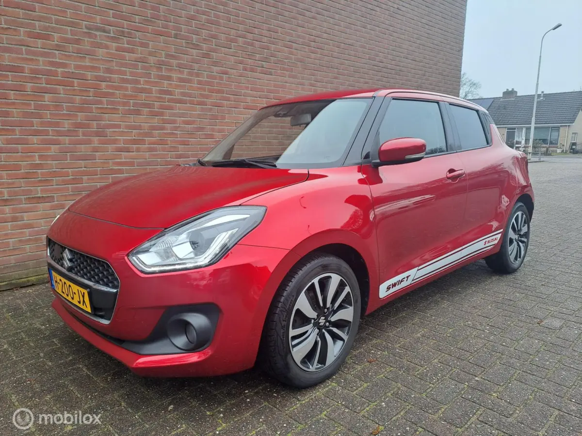 1.2 Style Smart Hybrid/ Stoelverw/Navi/Camera