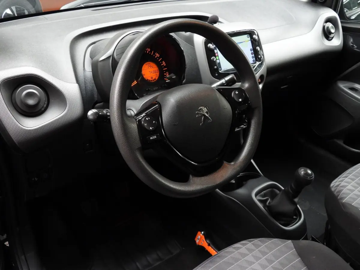 1.0 e-VTi Active NAVI-APP/AIRCO/BLUETOOTH!