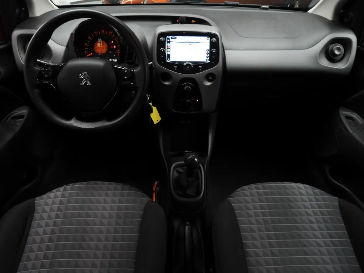1.0 e-VTi Active NAVI-APP/AIRCO/BLUETOOTH!