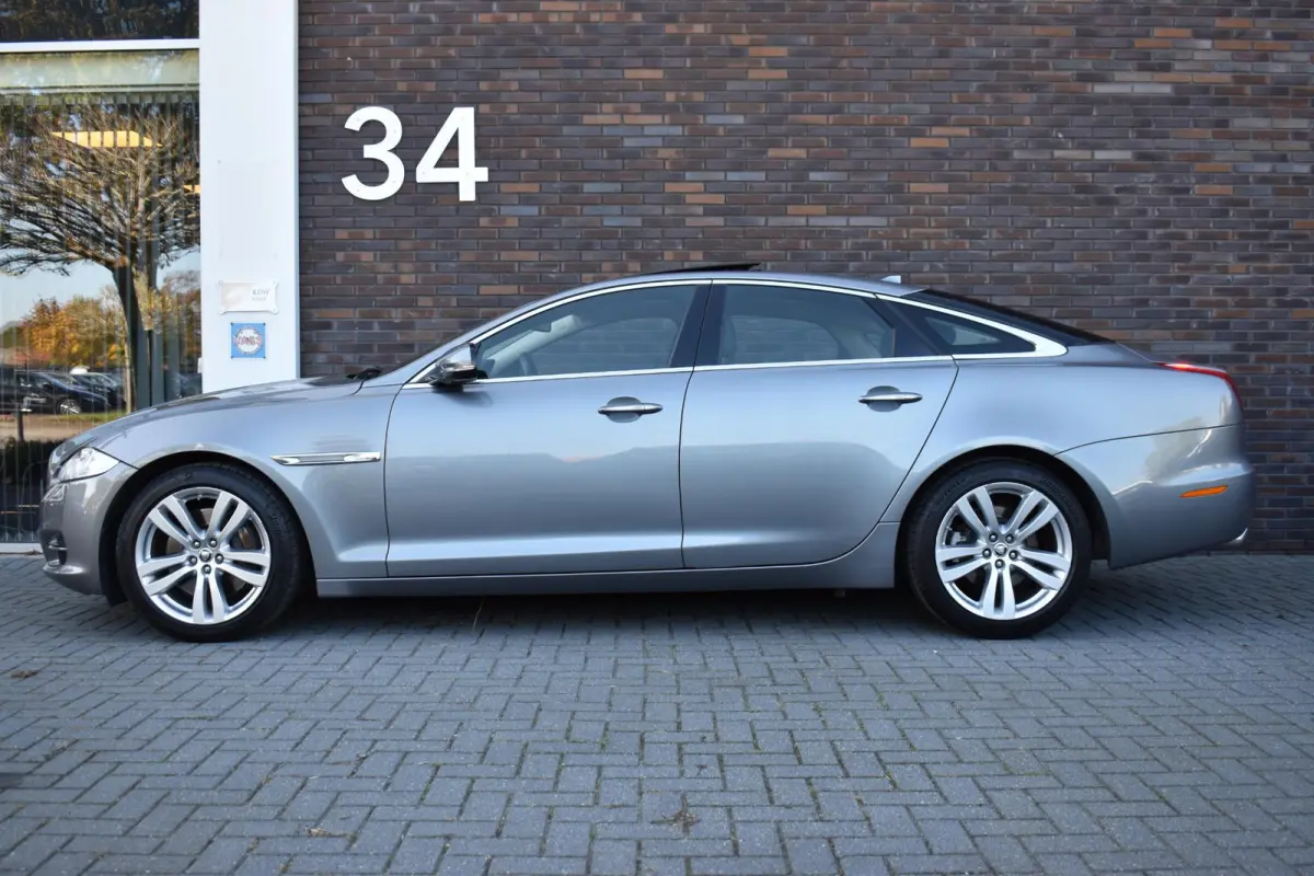 3.0 V6D LEDER PANODAK LMV 121000KM!
