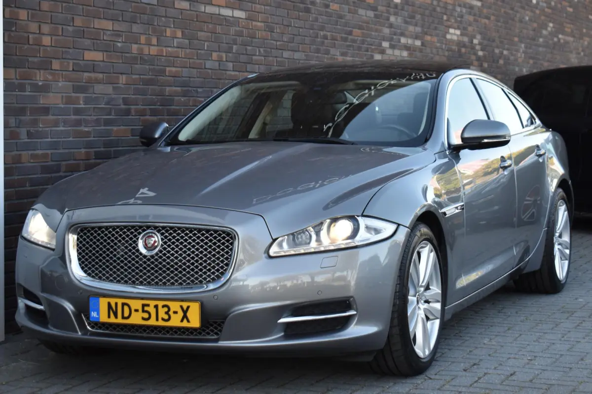 3.0 V6D LEDER PANODAK LMV 121000KM!