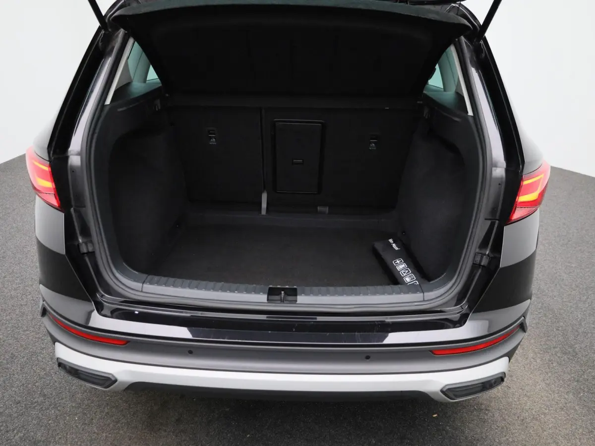 1.5 TSI Style Business Intense | Panoramadak | Trekhaak | Navigatie | Apple Carplay / Android Auto | Achteruitrijcamera | Cruise Control | Climate Control | Lichtmetalen Velgen |
