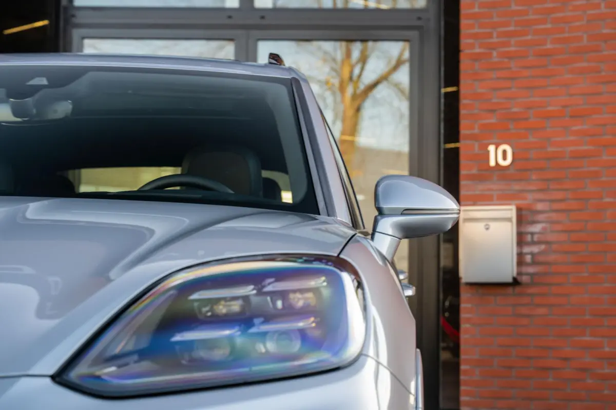 3.0 E-Hybrid SportDesign 4-Wielsturing InnoDrive
