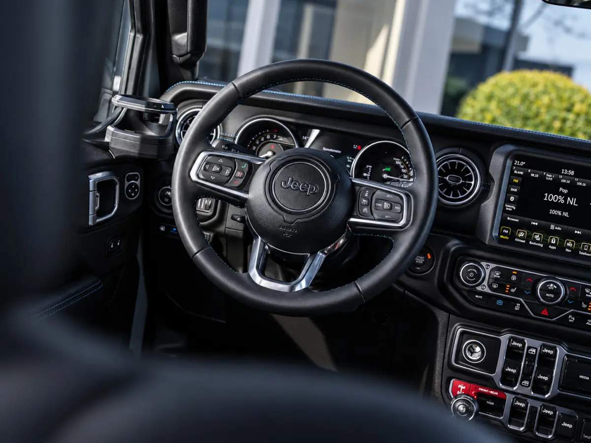 4xe 380 Rubicon|20''|ACC|360°|CABRIO