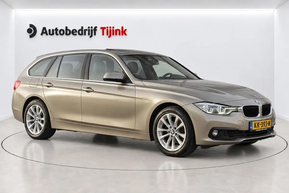 320i Centennial High Executive | Automaat | Navi | Stoelverwarming | LED | Cruise | PDC |