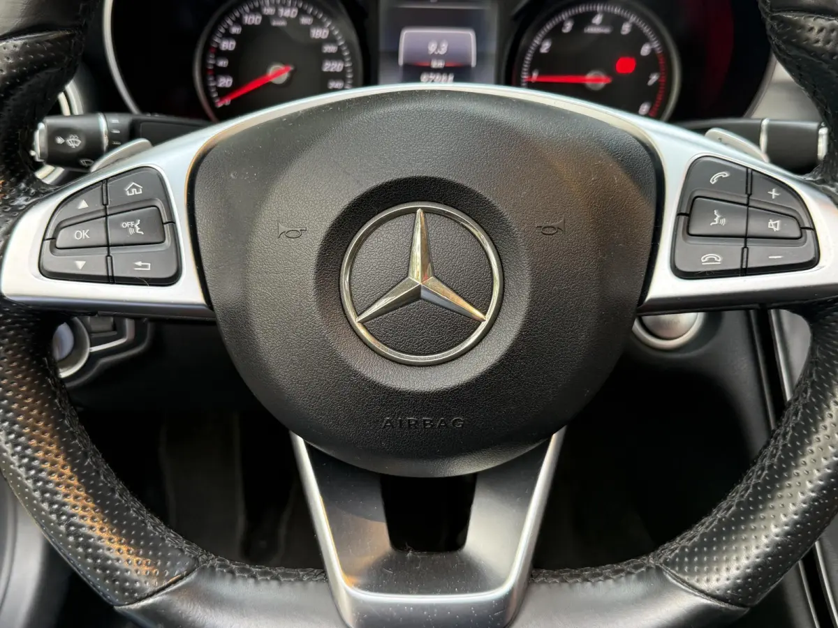 180 Prestige AMG-Styling AUTOMAAT | Leer | Navigatie | 19 inch | Cruise Control | Climate Control