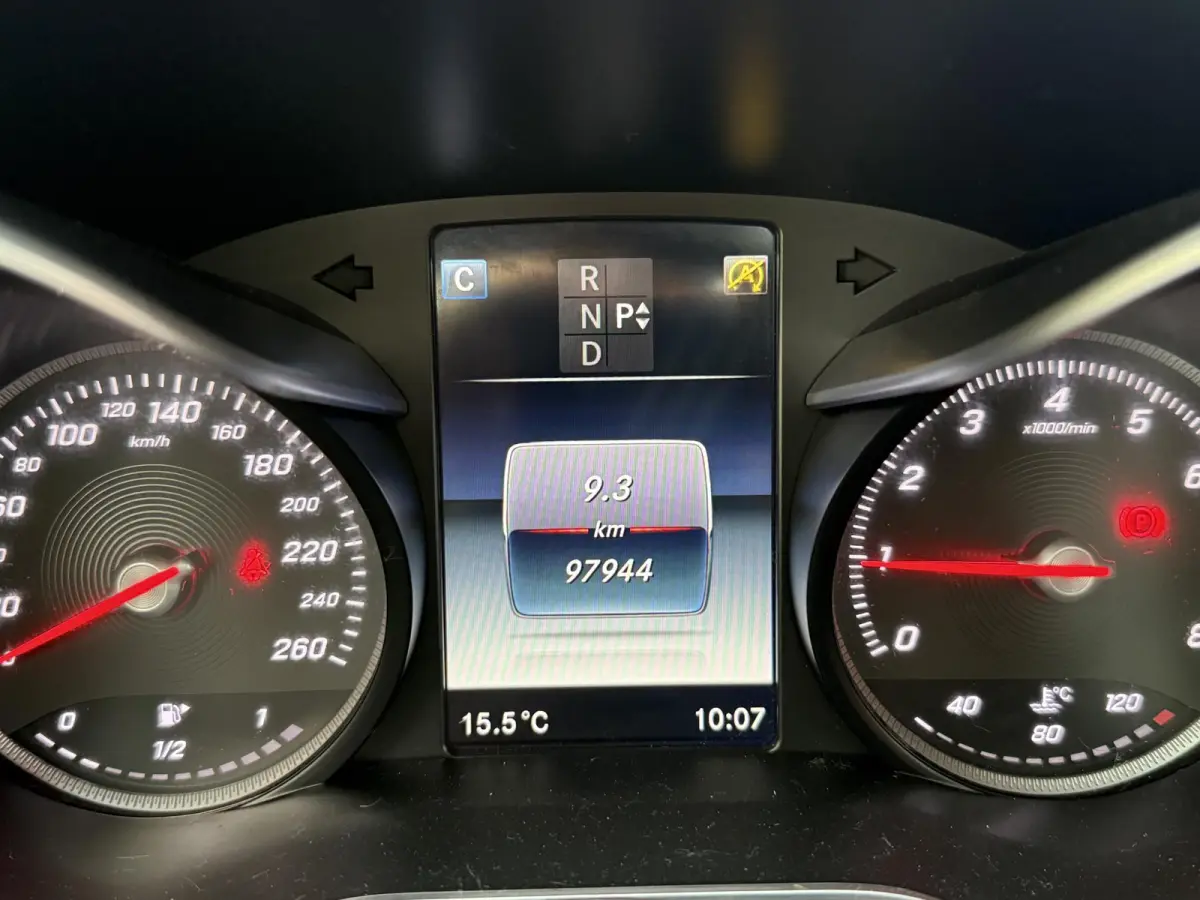 180 Prestige AMG-Styling AUTOMAAT | Leer | Navigatie | 19 inch | Cruise Control | Climate Control