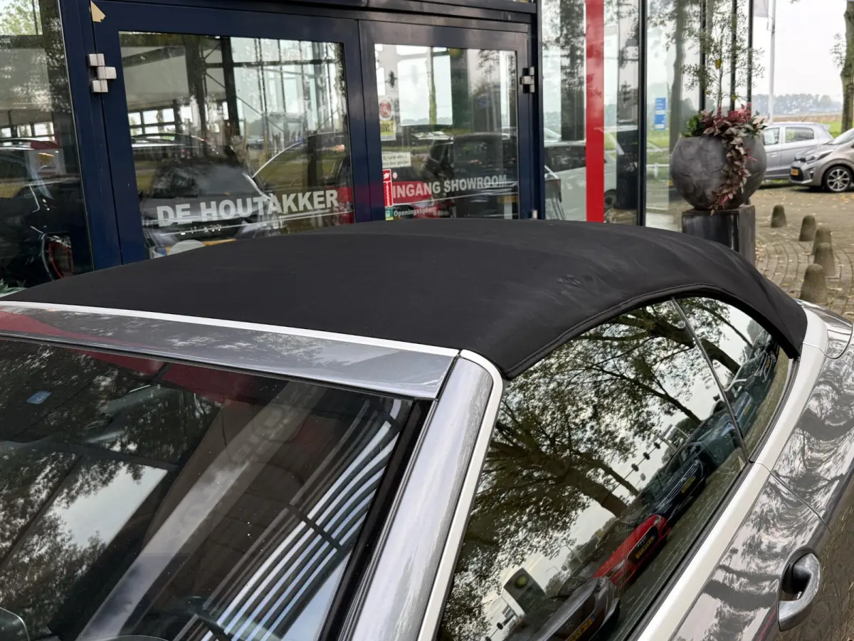 180 Prestige AMG-Styling AUTOMAAT | Leer | Navigatie | 19 inch | Cruise Control | Climate Control