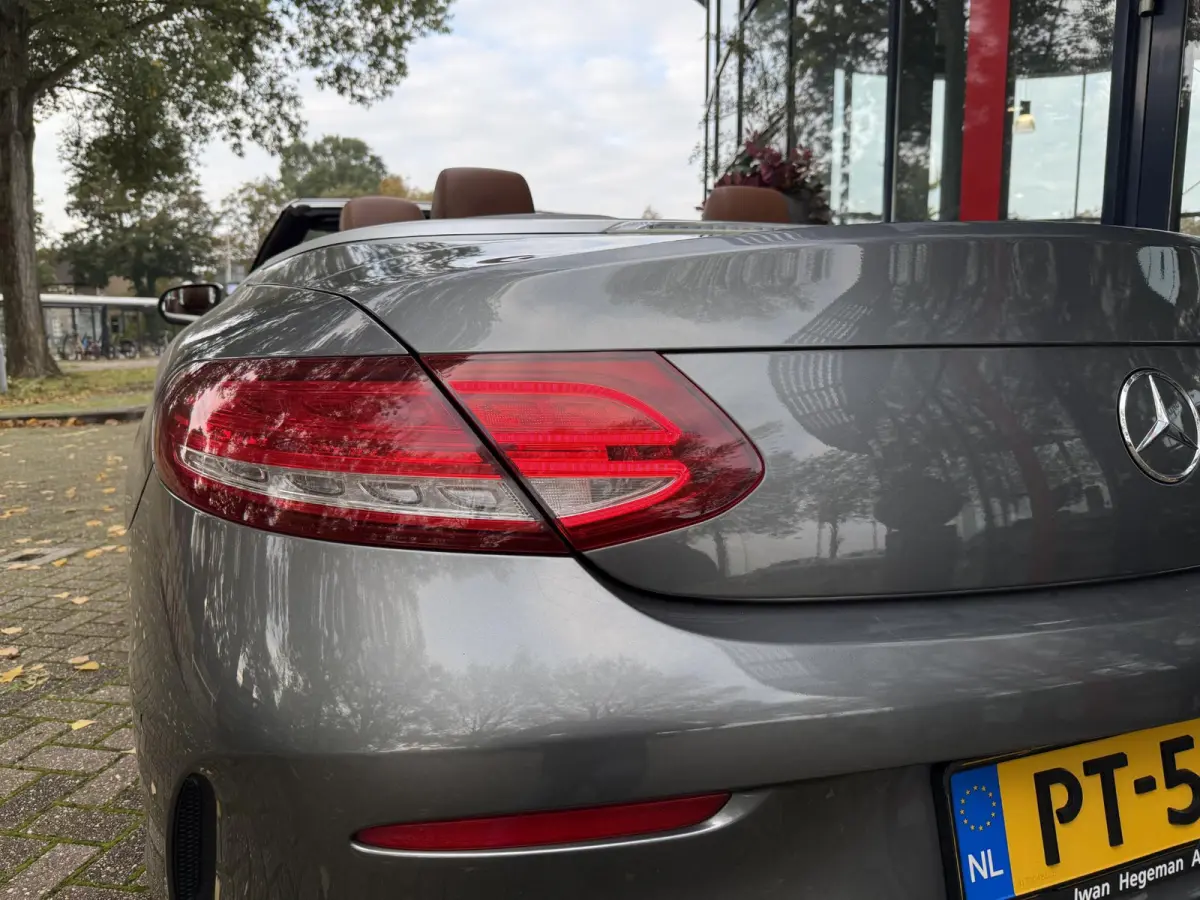 180 Prestige AMG-Styling AUTOMAAT | Leer | Navigatie | 19 inch | Cruise Control | Climate Control