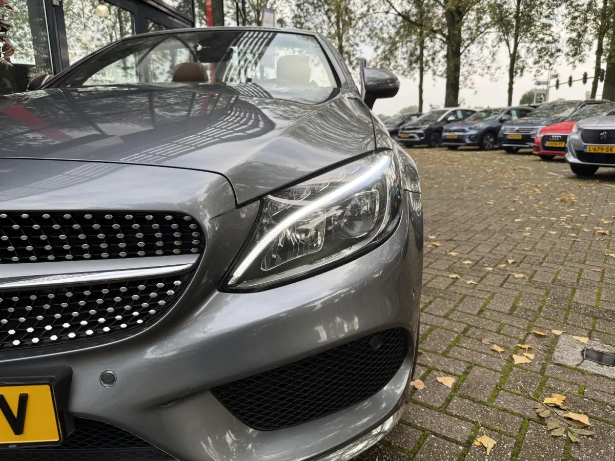 180 Prestige AMG-Styling AUTOMAAT | Leer | Navigatie | 19 inch | Cruise Control | Climate Control