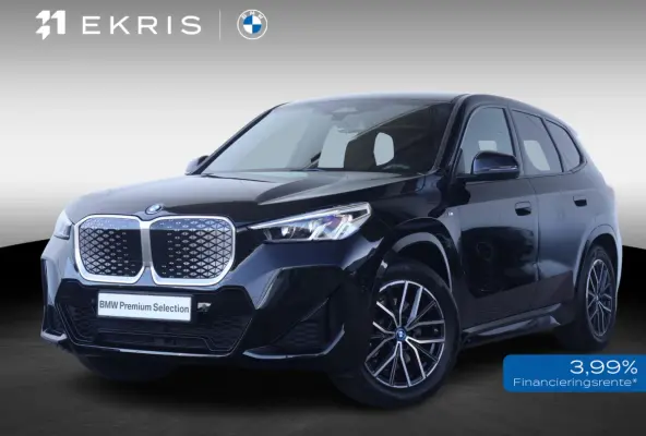 xDrive30 67 kWh | SoH 100% | M-Sport Pakket | Achteruitrij Camera | PDC | Verwarmde Voorstoelen | 18'' LM | Getint Glas Achter |