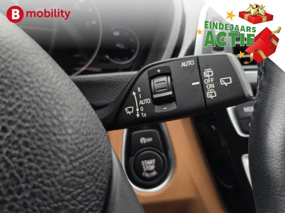 318i High Executive Luxury Line Apple CarPlay | Led Koplampen | Leer | Stoelverwarming |