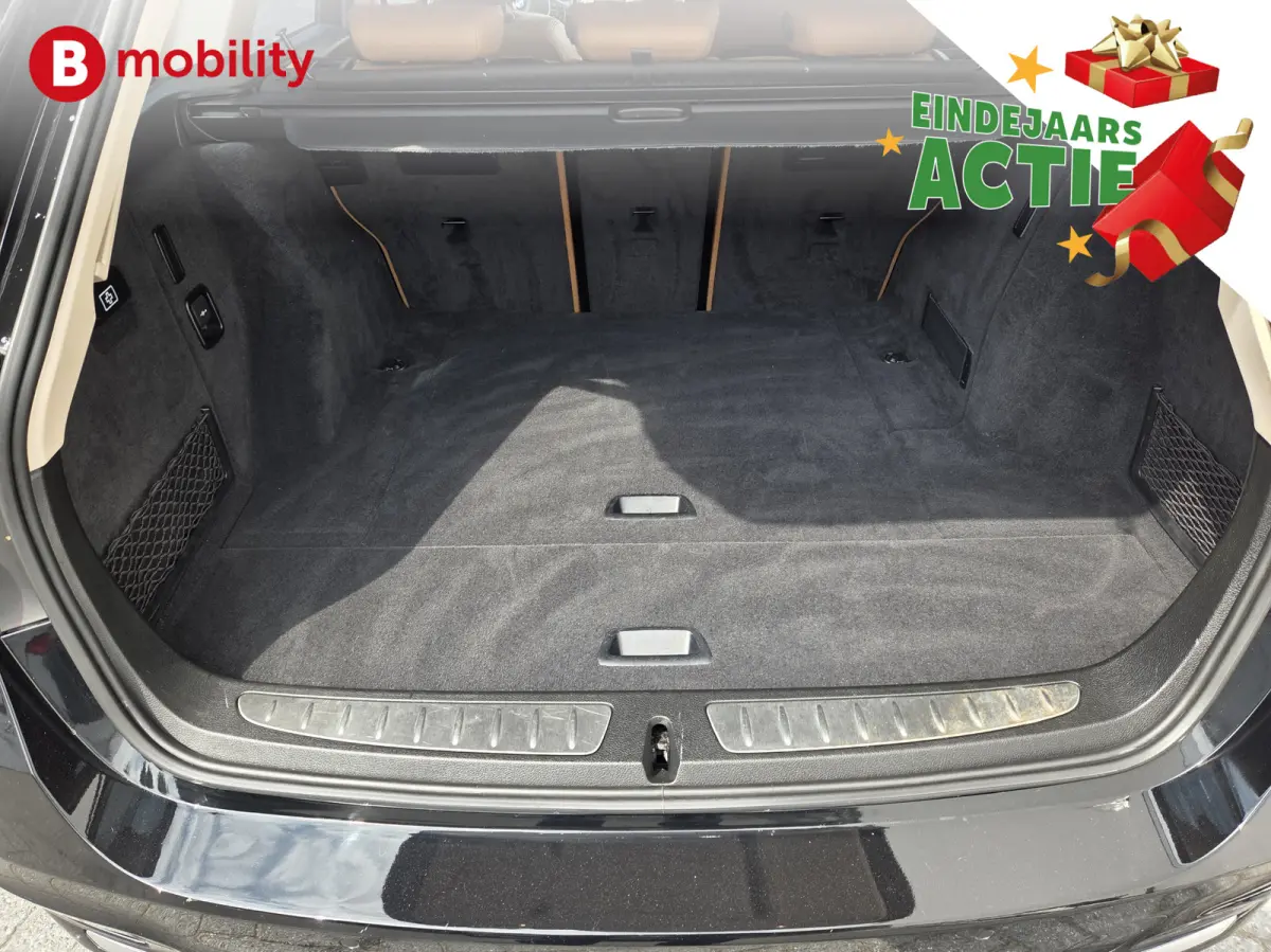 318i High Executive Luxury Line Apple CarPlay | Led Koplampen | Leer | Stoelverwarming |