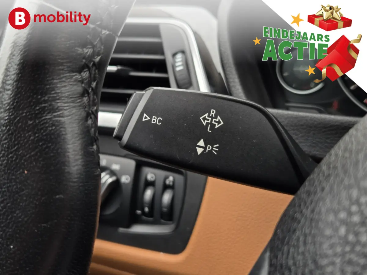 318i High Executive Luxury Line Apple CarPlay | Led Koplampen | Leer | Stoelverwarming |