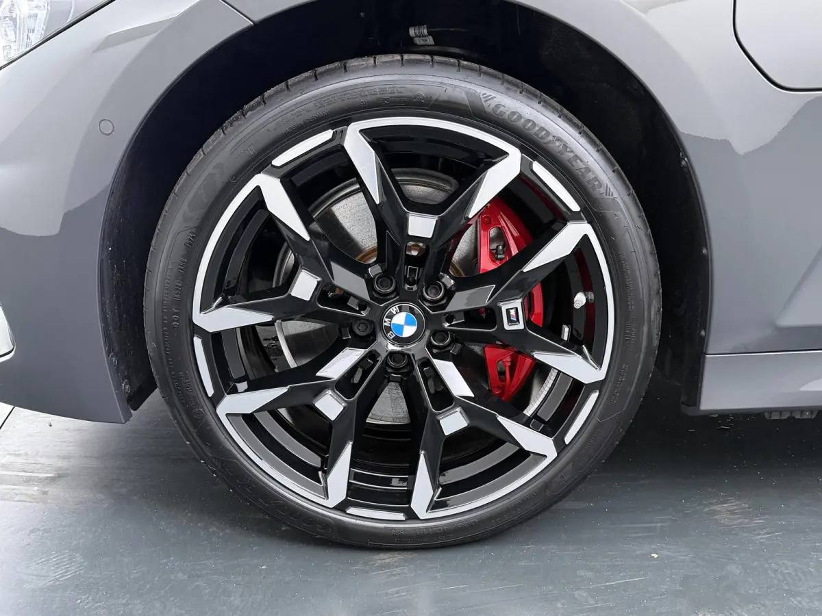 330e | SoH 100% | M-Sportpakket Pro | Panoramadak | Head-Up | Driving Assistant | Comfort Access |