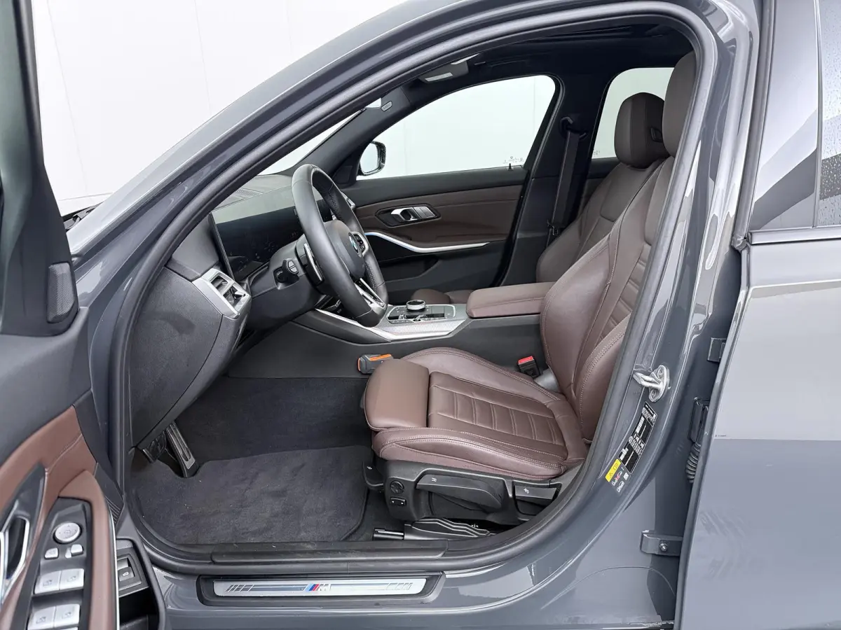 330e | SoH 100% | M-Sportpakket Pro | Panoramadak | Head-Up | Driving Assistant | Comfort Access |