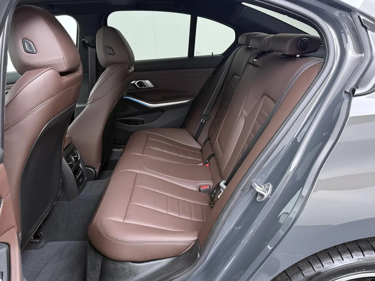 330e | SoH 100% | M-Sportpakket Pro | Panoramadak | Head-Up | Driving Assistant | Comfort Access |