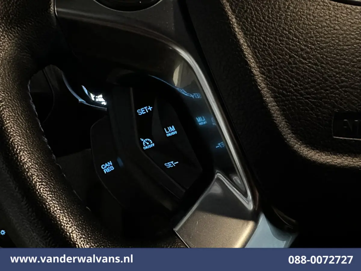 1.5 EcoBlue 120pk L2H1 Euro6 Airco | Camera | Cruisecontrol | Apple Carplay | Parkeersensoren Android Auto, Verwarmde voorruit, Stoelverwarming