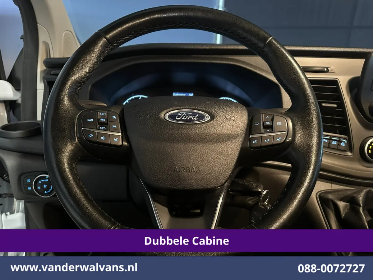2.0 TDCI 130pk L2H1 Dubbele Cabine Euro6 inrichting | Airco | 6-Zits | LED | Cruisecontrol | Parkeersensoren Achterklep, 2800kg Trekvermogen