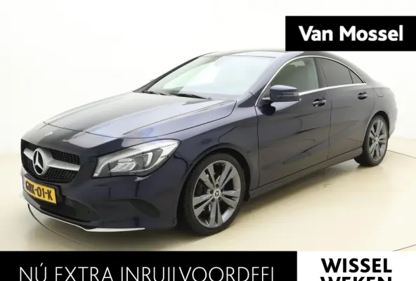 180 d Business Solution | Navigatie | Stoelverwarming | Airco | Privacy Glass | Lichtmetalen Velgen |
