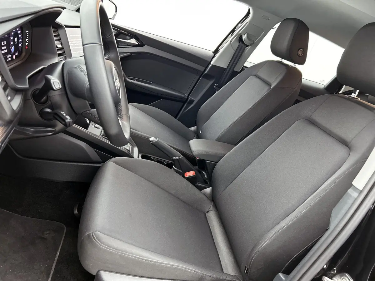 30 TFSI Advanced edition 116 PK l Cruise control l Climate Control  l Stoelverwarming l Apple Carplay / Android Auto l Audi virtual cockpit l Lichtmetalen wielen