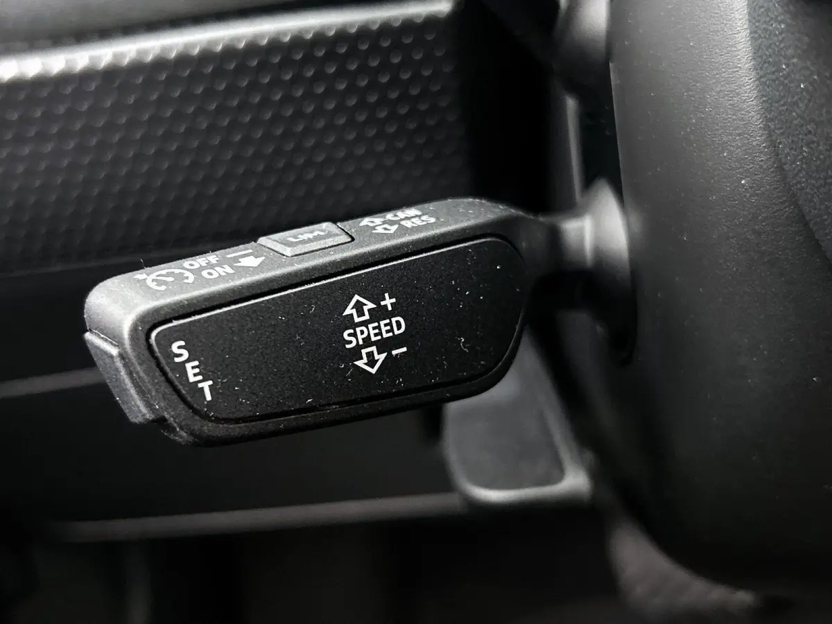 30 TFSI Advanced edition 116 PK l Cruise control l Climate Control  l Stoelverwarming l Apple Carplay / Android Auto l Audi virtual cockpit l Lichtmetalen wielen