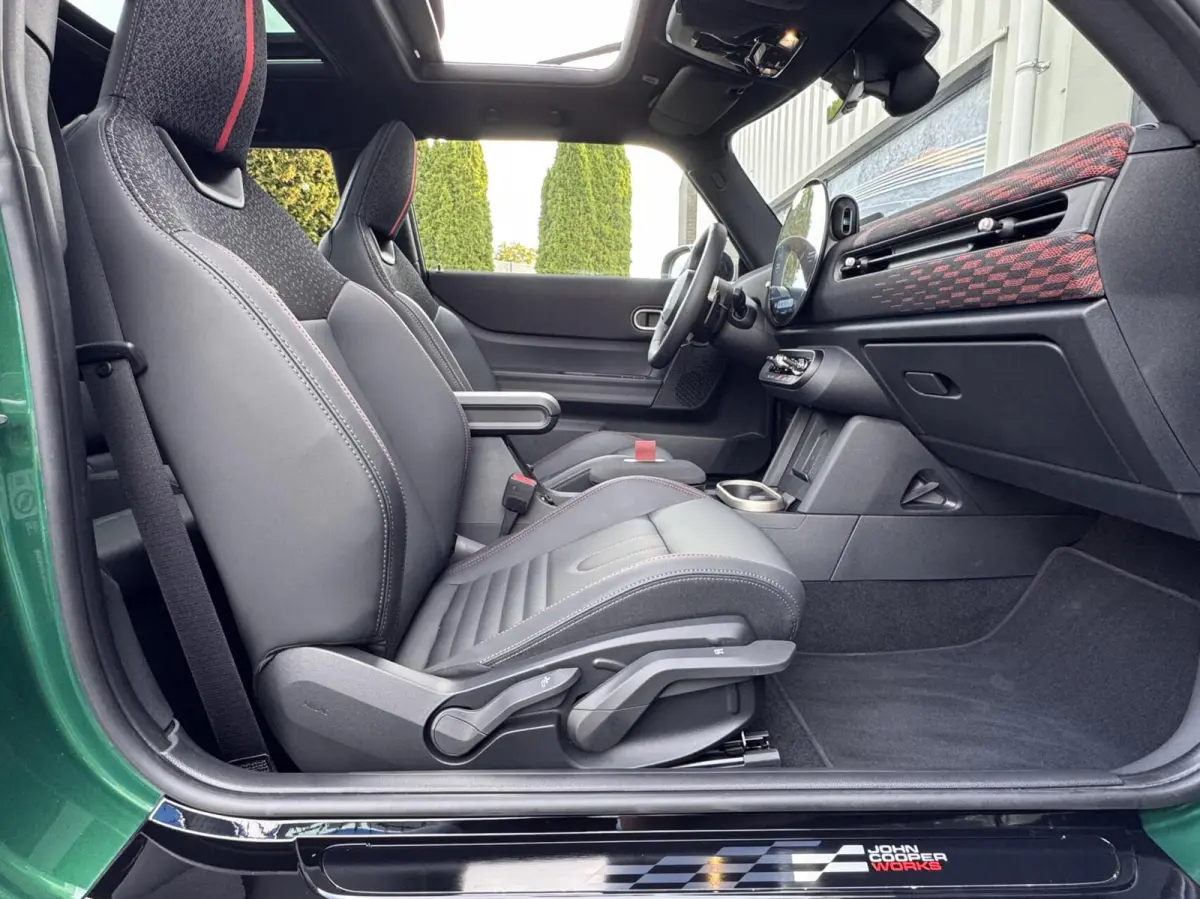 Mini 2.0 S/ John Cooper Works/ Pano/ Camera/ Hud/