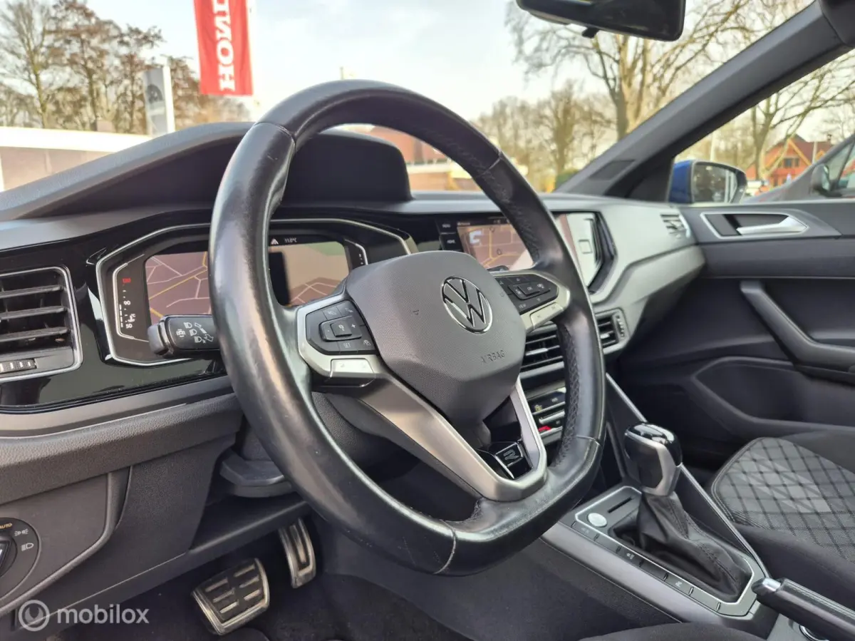 1.0 TSI 2x R-Line, DSG, Pano, IQ Light Grill