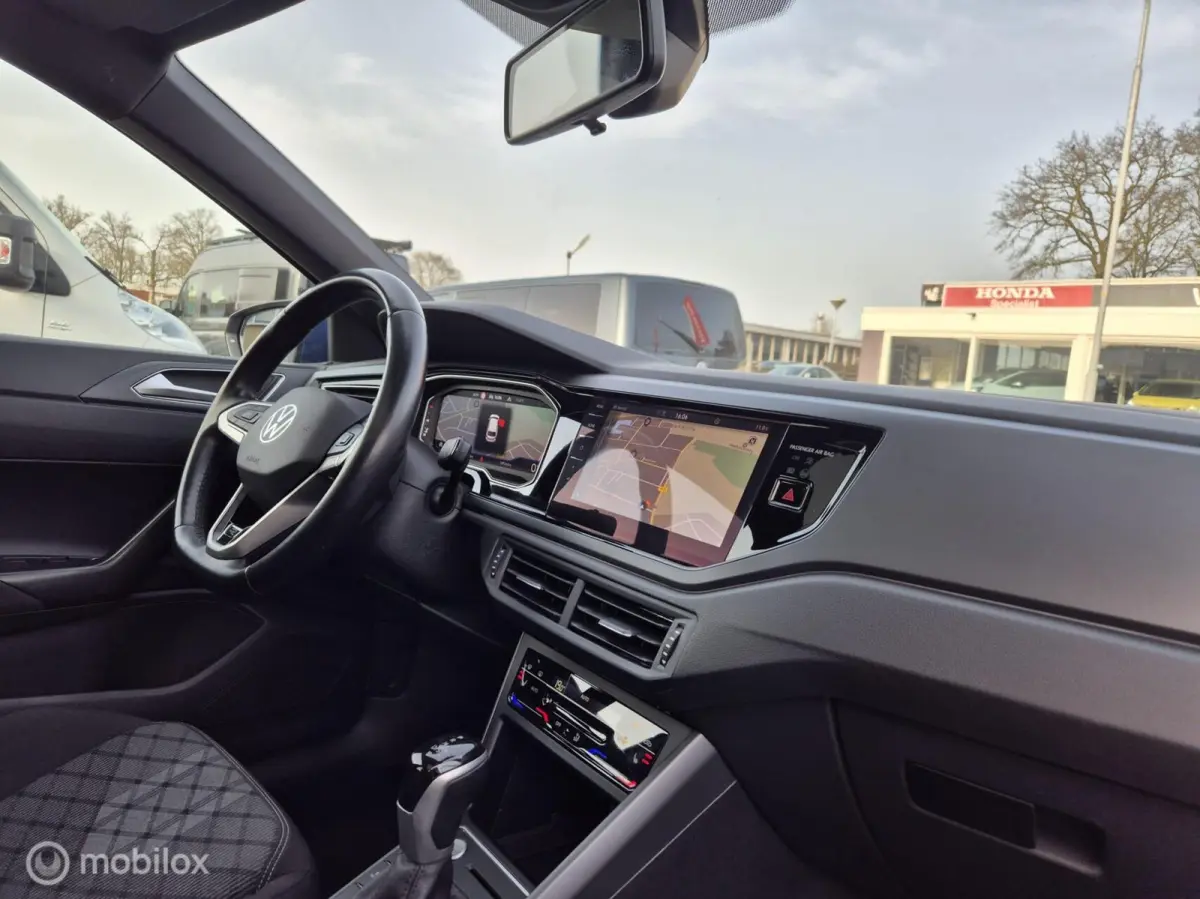 1.0 TSI 2x R-Line, DSG, Pano, IQ Light Grill