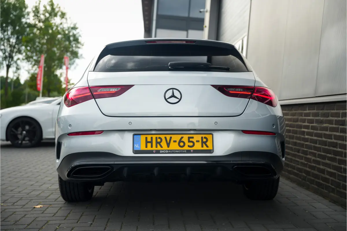 250 e 218 pk AMG Line / Pano-Dak/ Distronic/ AMG-line/Keyless/ Widescreen/ Stoel/Stuur.verw/ Head-Up/ Sfeerverl./  19''LMV