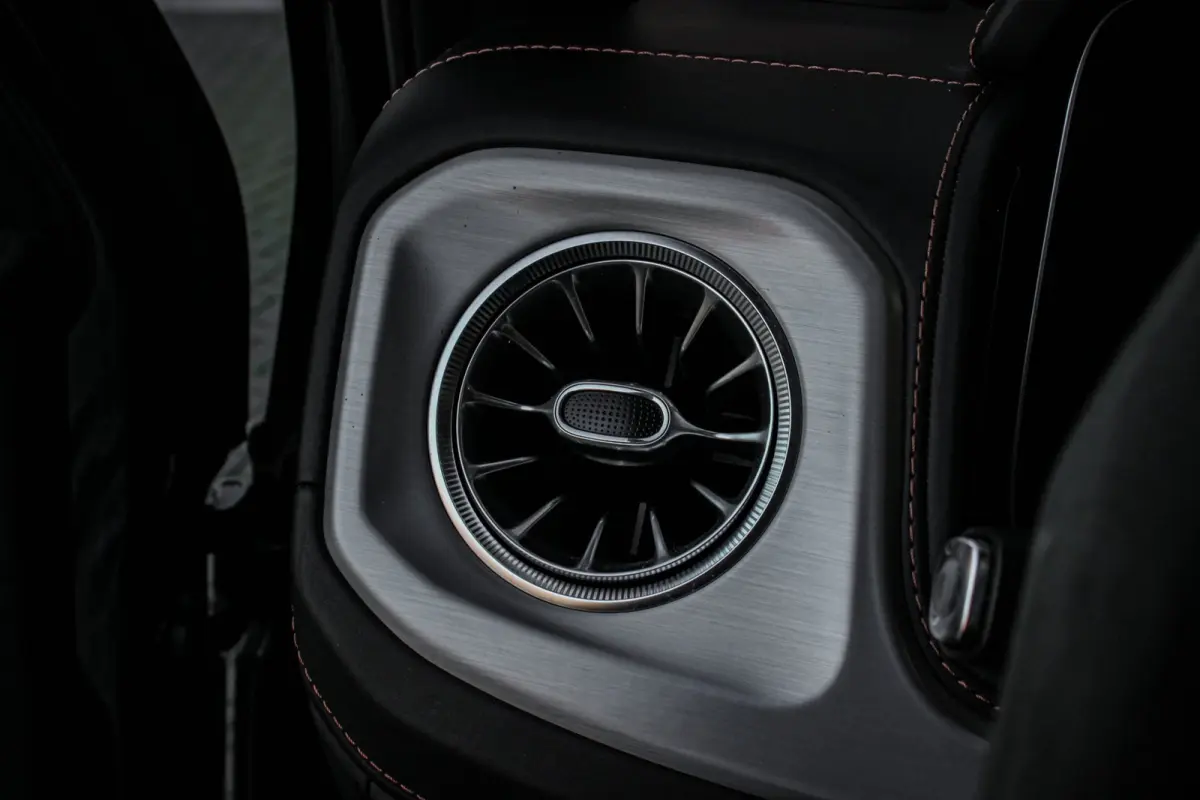63 / BURMESTER / INCL. BTW / PANO-DAK / G-MANUFAKTUR / STOELMASSAGE / FULL / DISTRONIC / TREKHAAK / 360 CAM