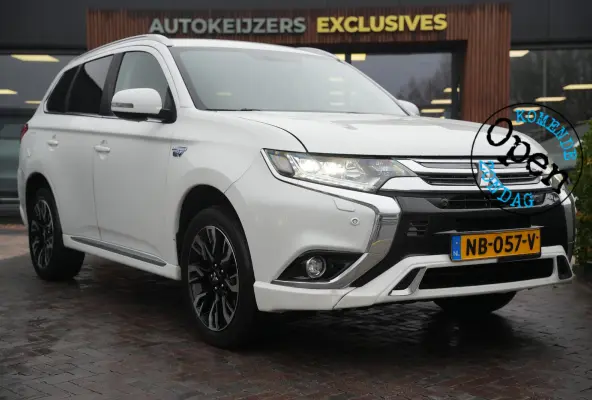2.0 PHEV Premium Leer camera stoelverwarming