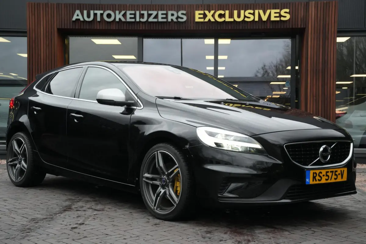 2.0 T4 Business Sport R Design Stoelverw. Leer/Alcantara Digitale Teller Cruise PDC