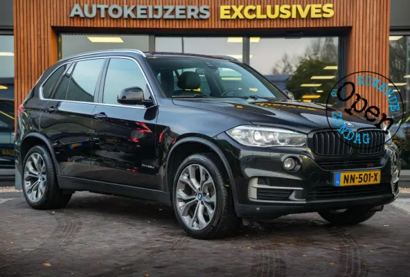 xDrive25d Centennial Executive 7p. 7 Pers. Navi 20"L.M. Auto hold