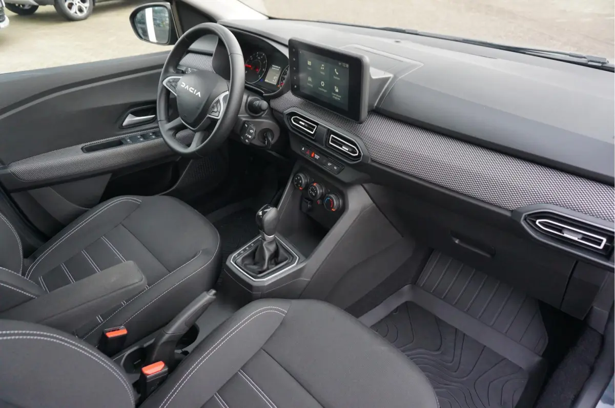 1.0 TCe 90 CVT Expression