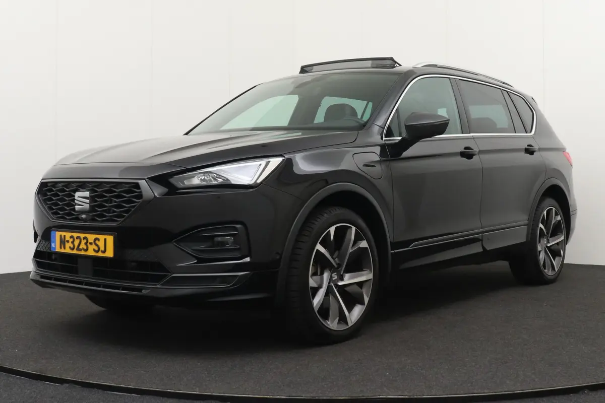 1.4 TSI PHEV FR-Sport Pano-dak Leder Elek.Trekhaak Dodehoek Camera