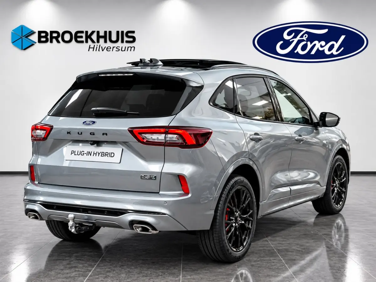 Plug-In Hybrid ST-Line X 243pk | Incl. 8 jaar garantie| Black-, Winter Pack | Pano | Elek. Trekhaak | Matrix LED |