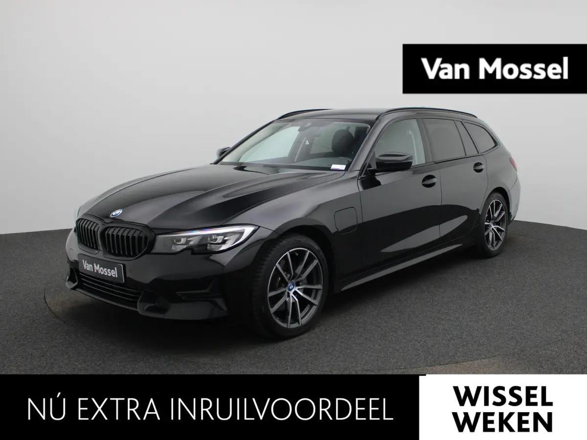 320e Executive | Automaat | Navigatie | Sfeerverlichting | Trekhaak | Camera | Lederen Bekleding |