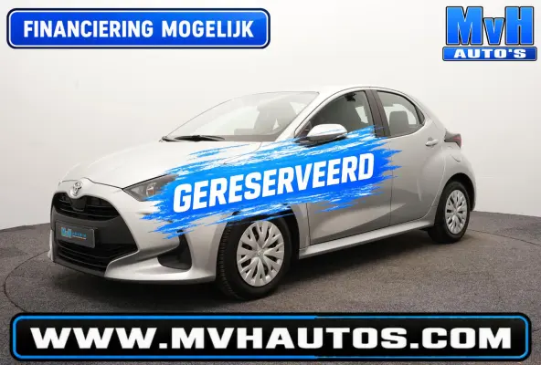 1.5 VVT-i Active|CAMERA|ADAP.CRUISE|CARPLAY|NAP