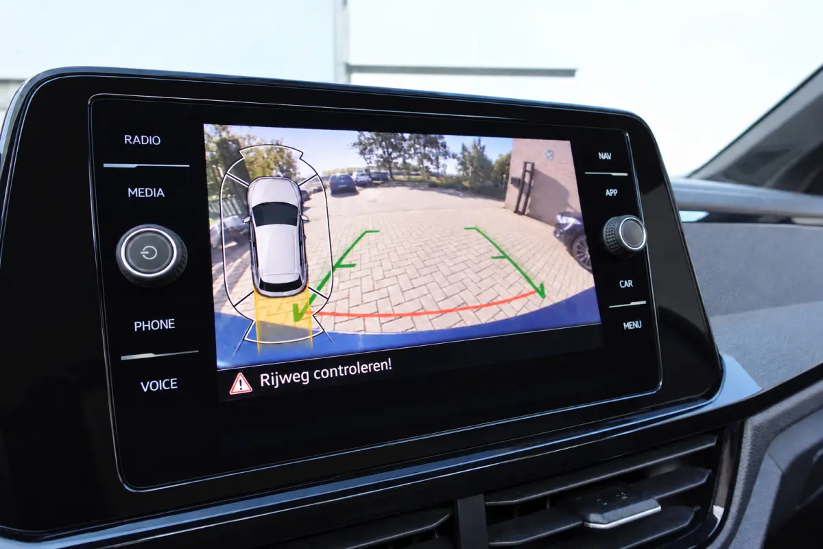 1.5 TSI R-Line PANO CAM BLINDSPOT