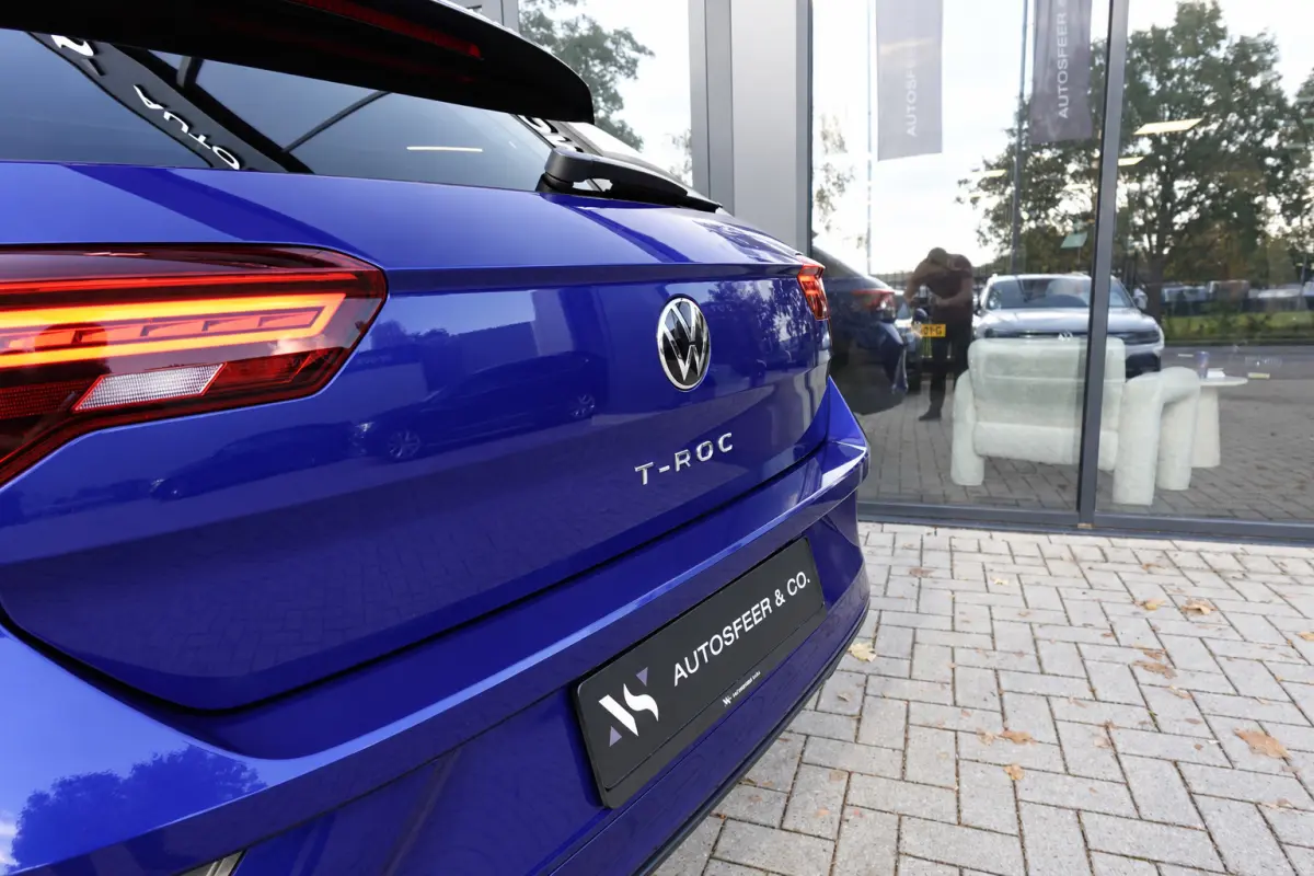 1.5 TSI R-Line PANO CAM BLINDSPOT